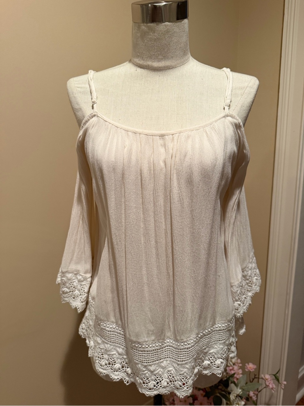 American Eagle Outfitters Cream Crochet-Trim Off-Shoulder Top